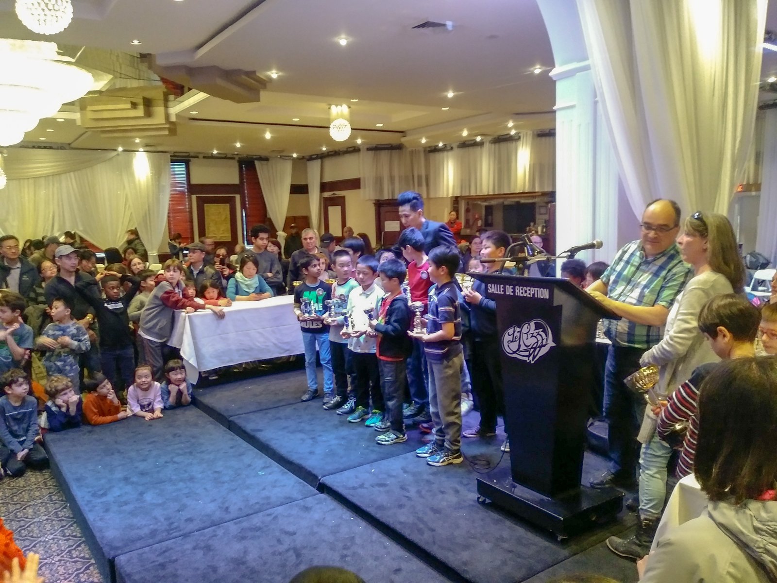 Johnny et Zhou Fang_edited.jpg